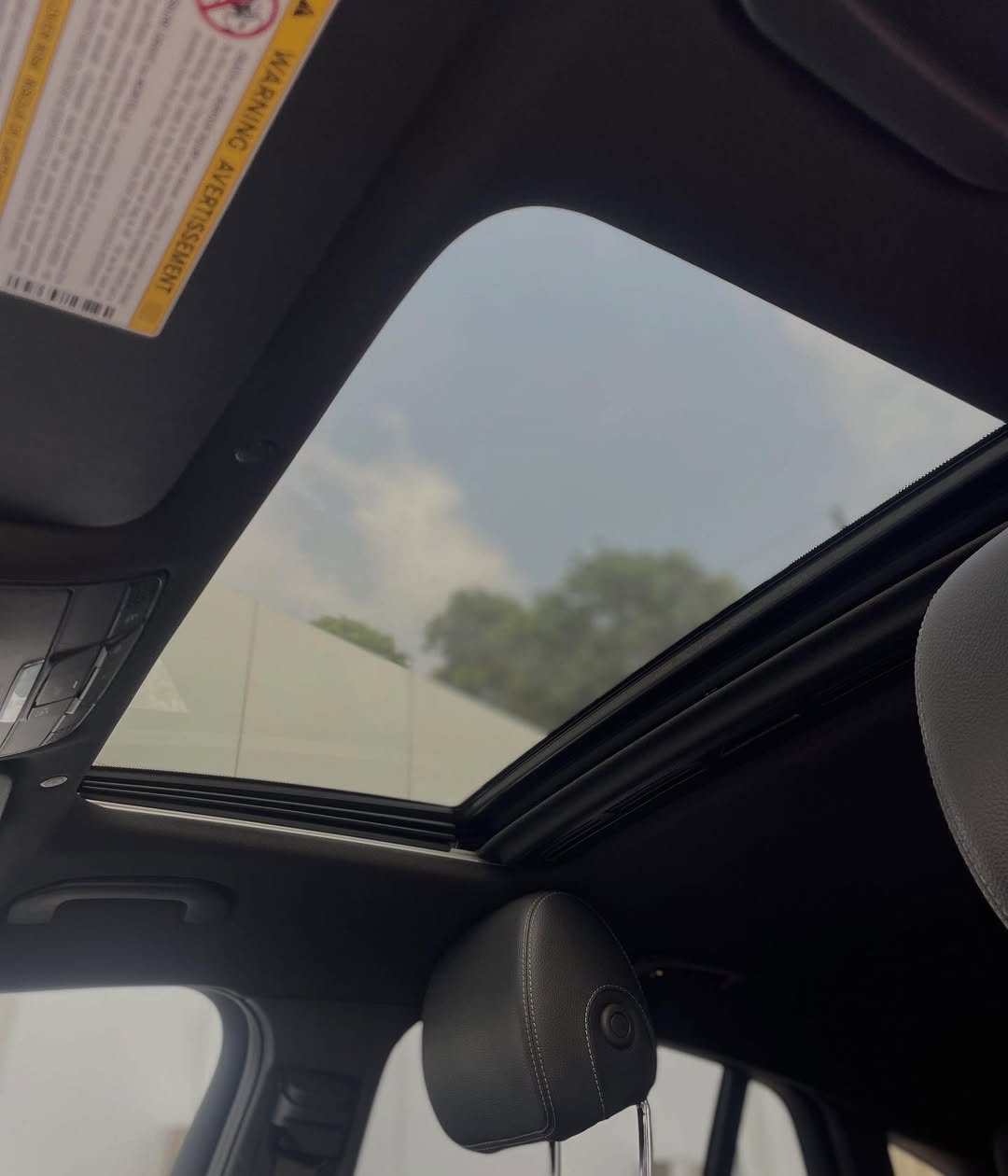 2022 Mercedes GLC300 Coupe: Luxury AWD, Sunroof & Tech