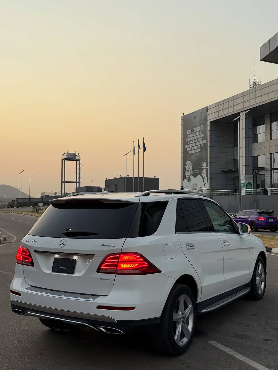 Commanding Luxury: 2016 Mercedes-Benz GLE 350