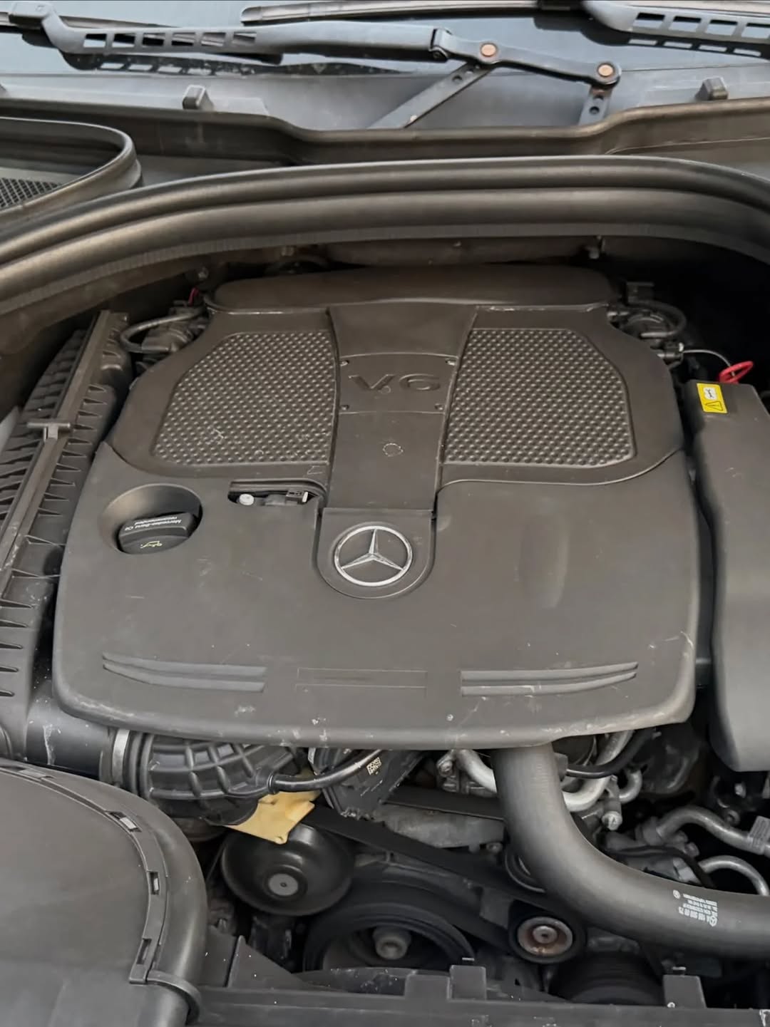Commanding Luxury: 2016 Mercedes-Benz GLE 350