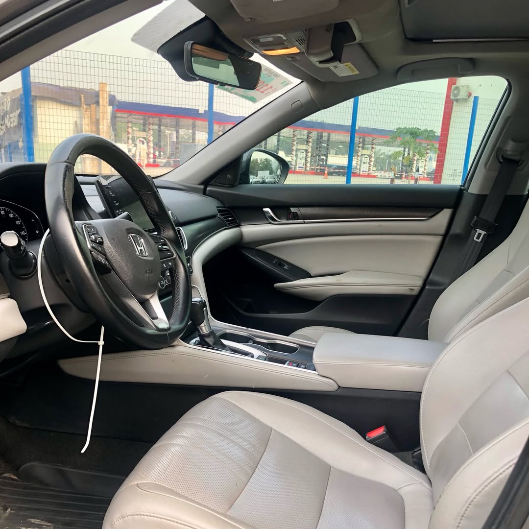 2019 Honda Accord: Duty-Paid & Immaculate