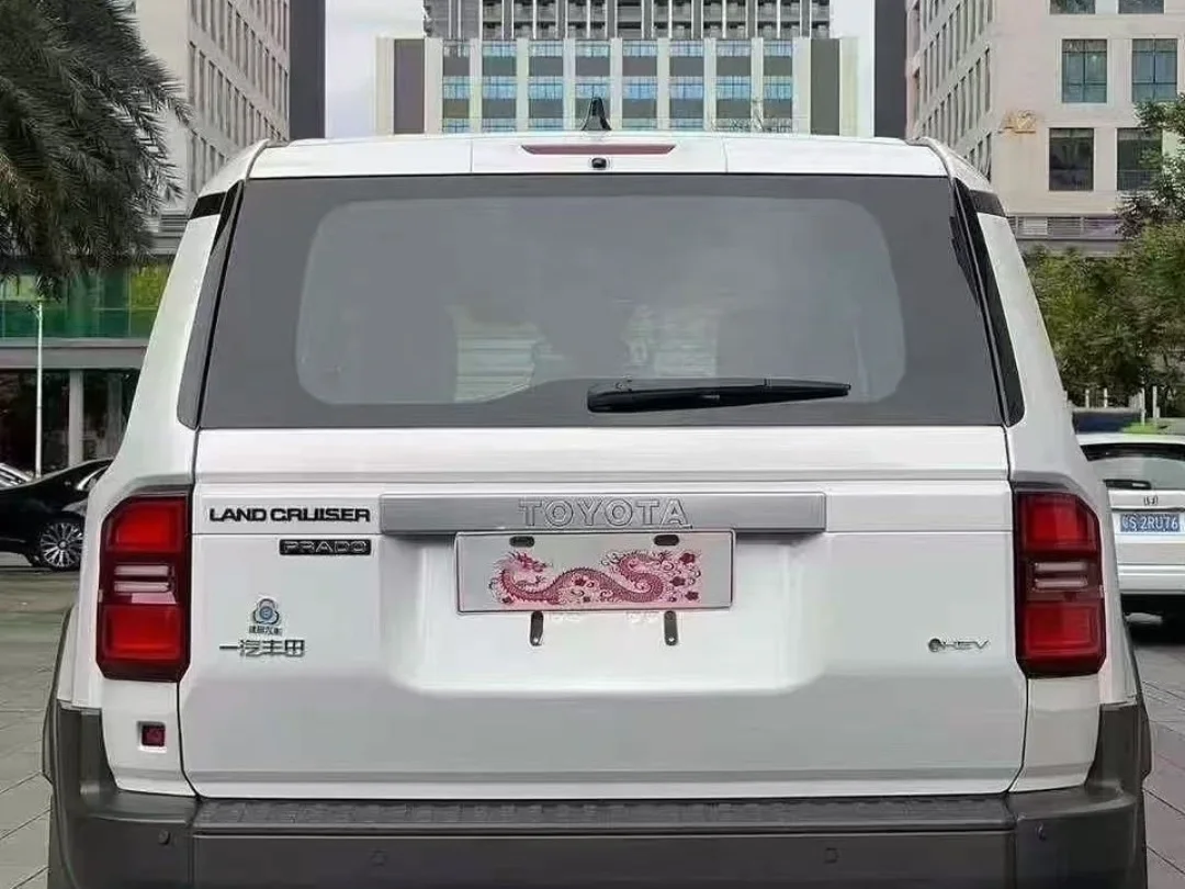 2025 Toyota Prado: Zero Miles, Doorstep Delivery