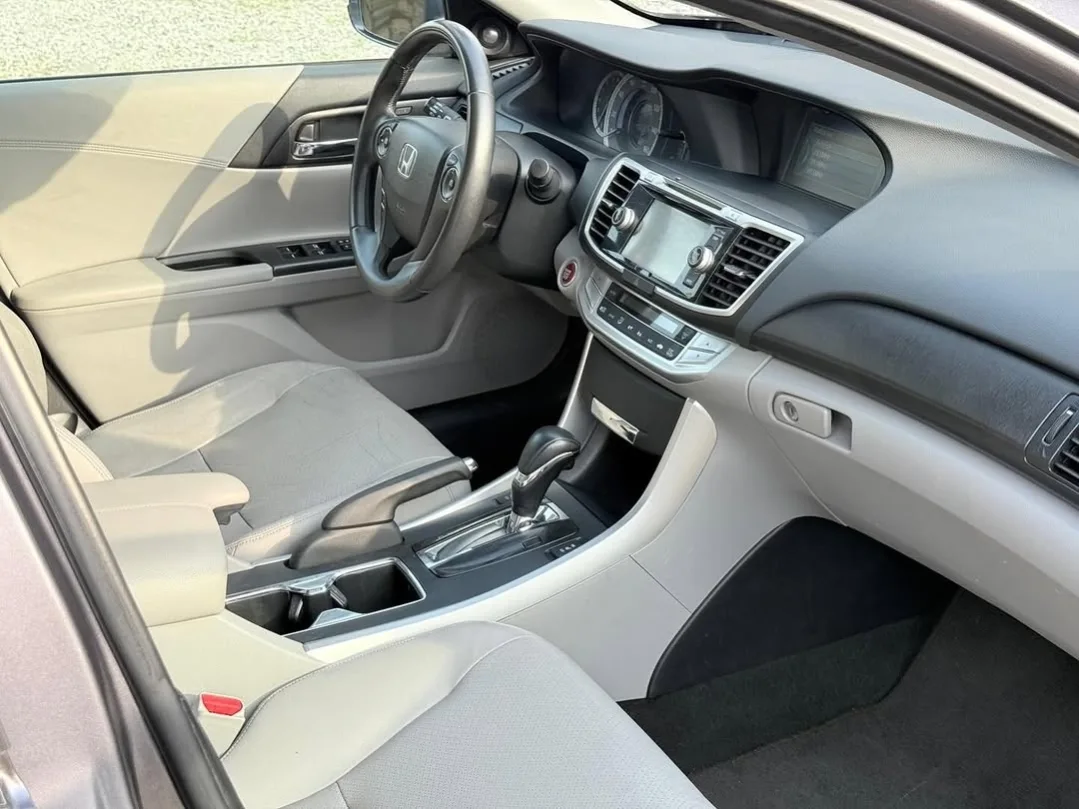 2013 Honda Accord: Unbeatable at 15.8M!