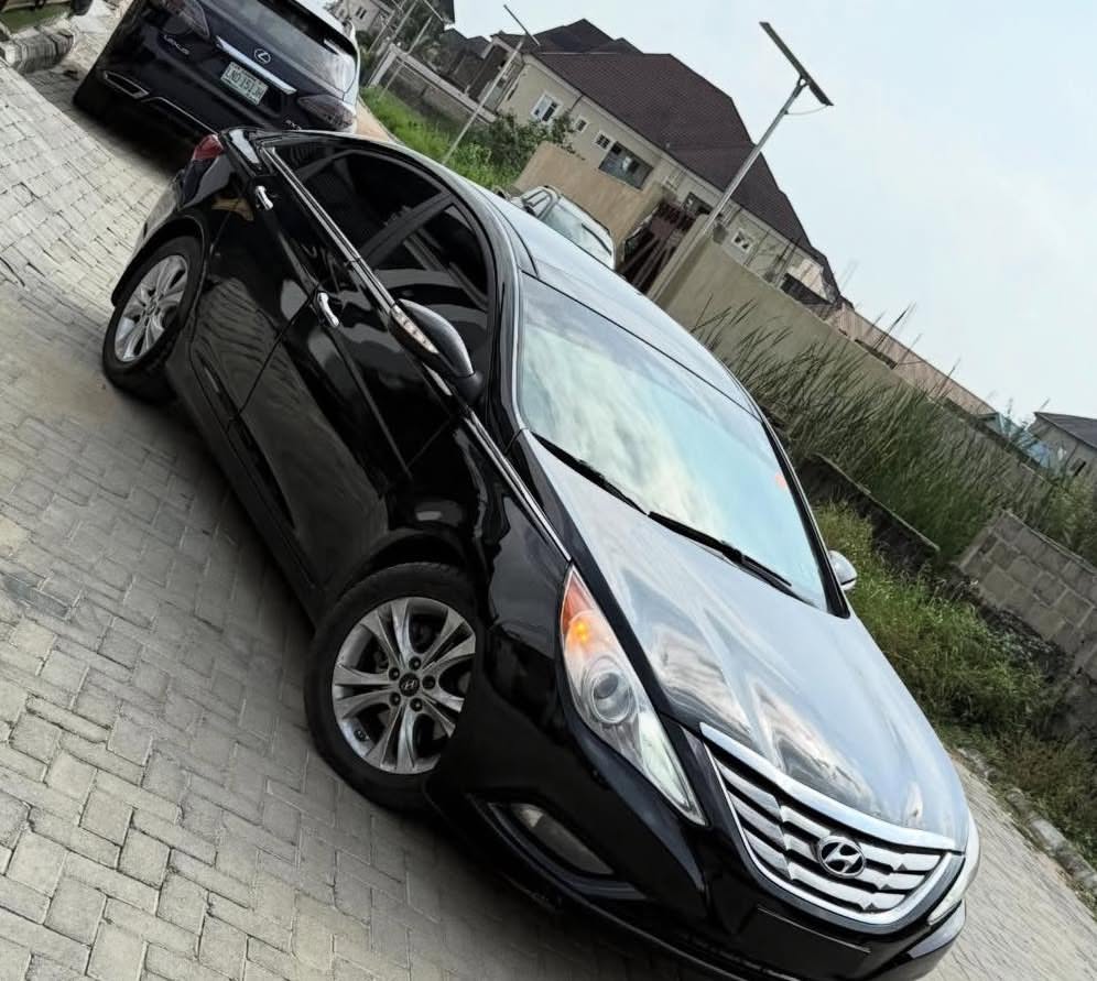 Luxury Hyundai Sonata: 40% Down, Drive Today
