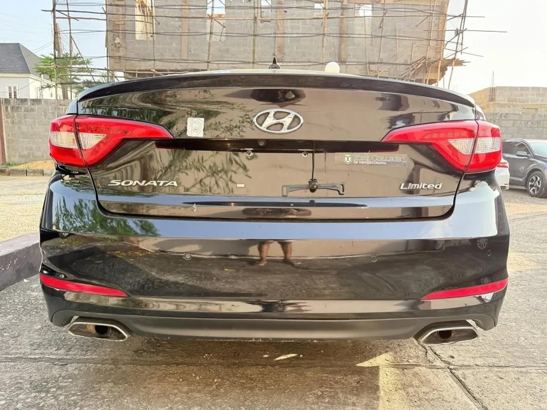 Luxury Meets Value: 2015 Hyundai Sonata Limited