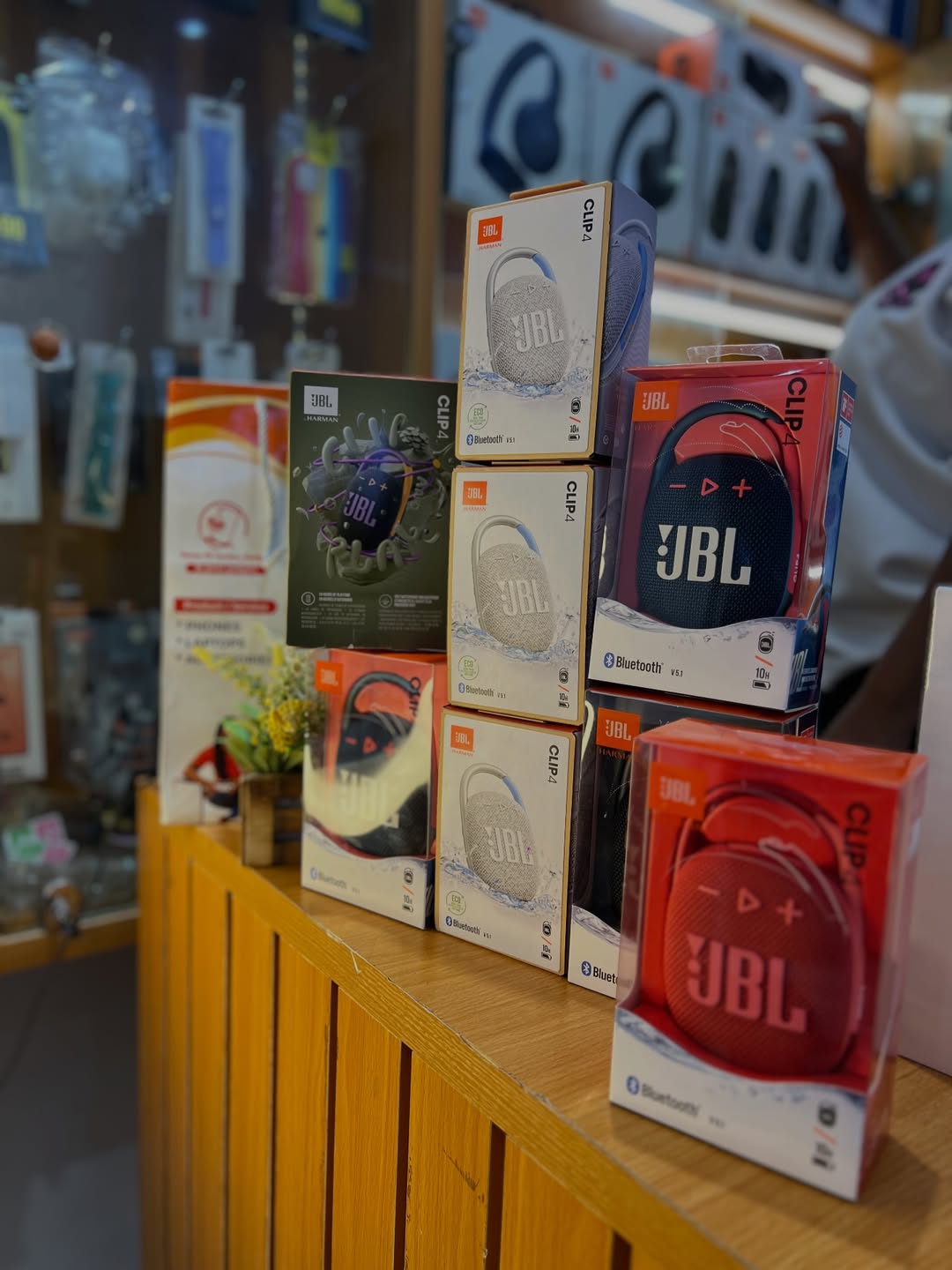 Unleash Epic Sound: Premium Bluetooth Speaker for Unforgettable Parties