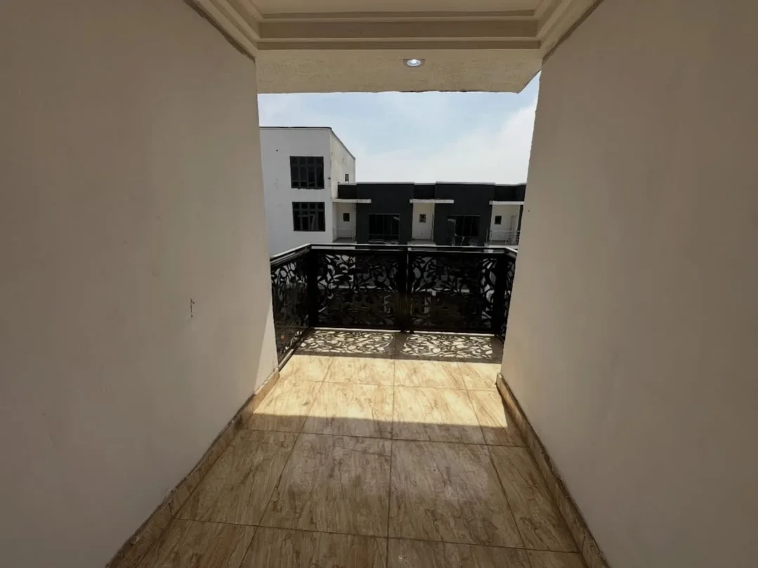 Spacious 4-Bedroom Terrace Duplex with BQ in Gudu