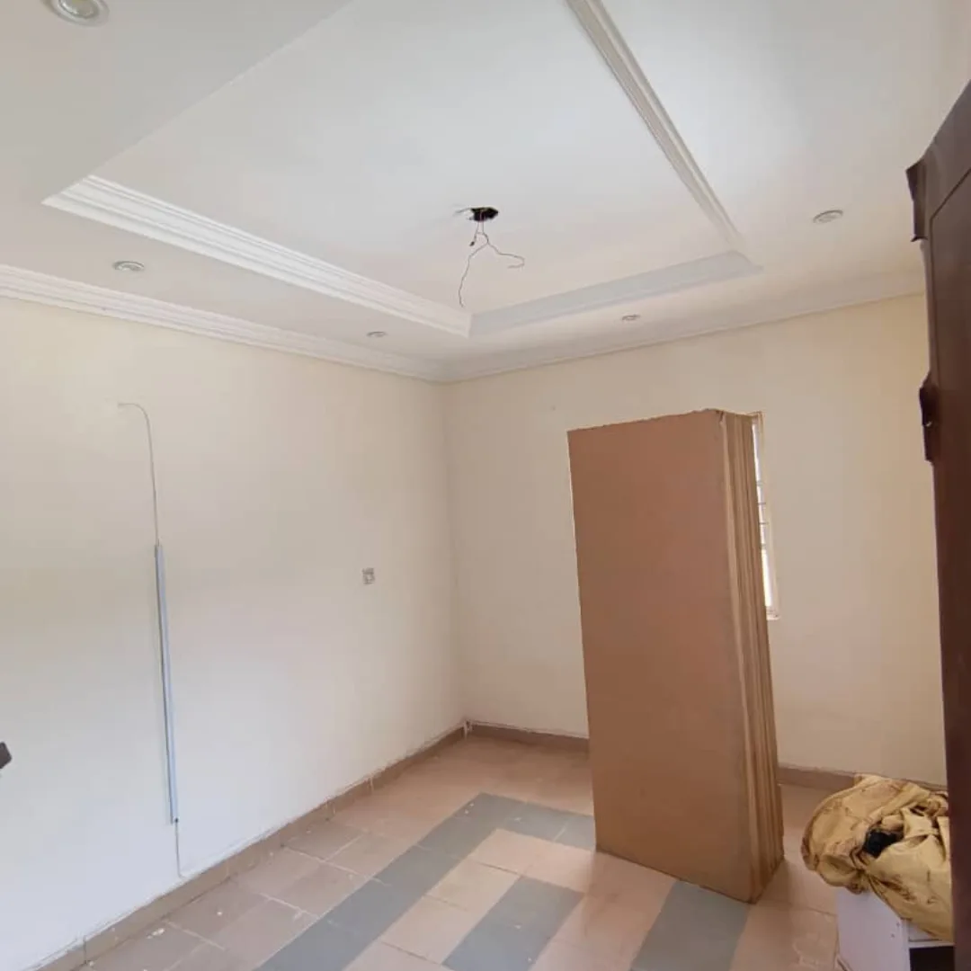 Serene Ologolo 2-Bed Haven: Secure, Self-Serviced & Spacious