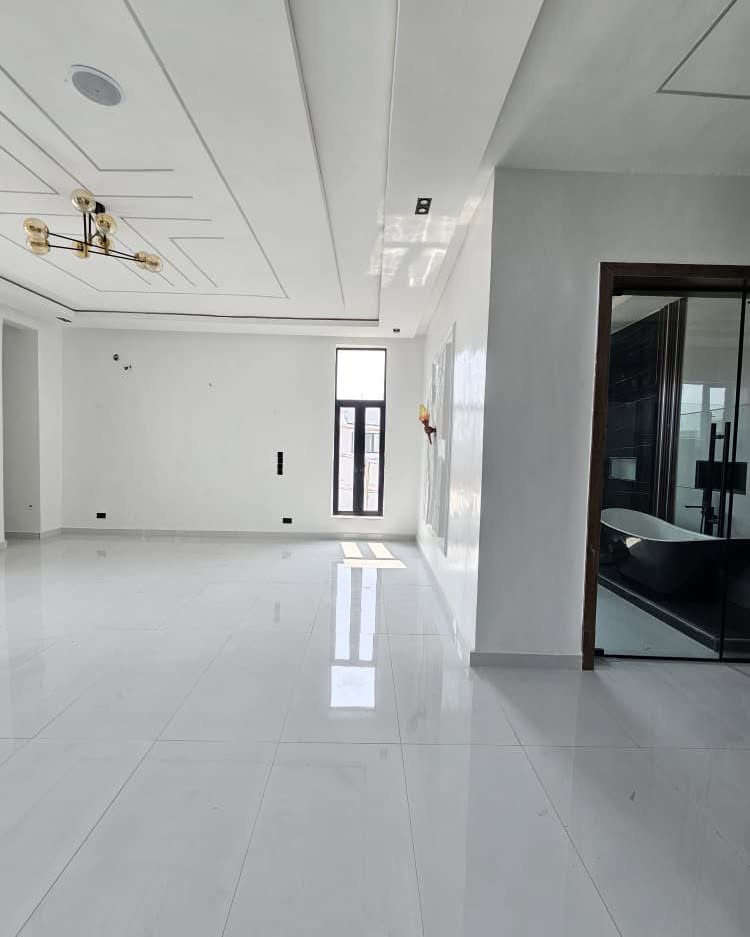 Your Ajah Dream Home: 5-Bed Duplex with Pool & BQ