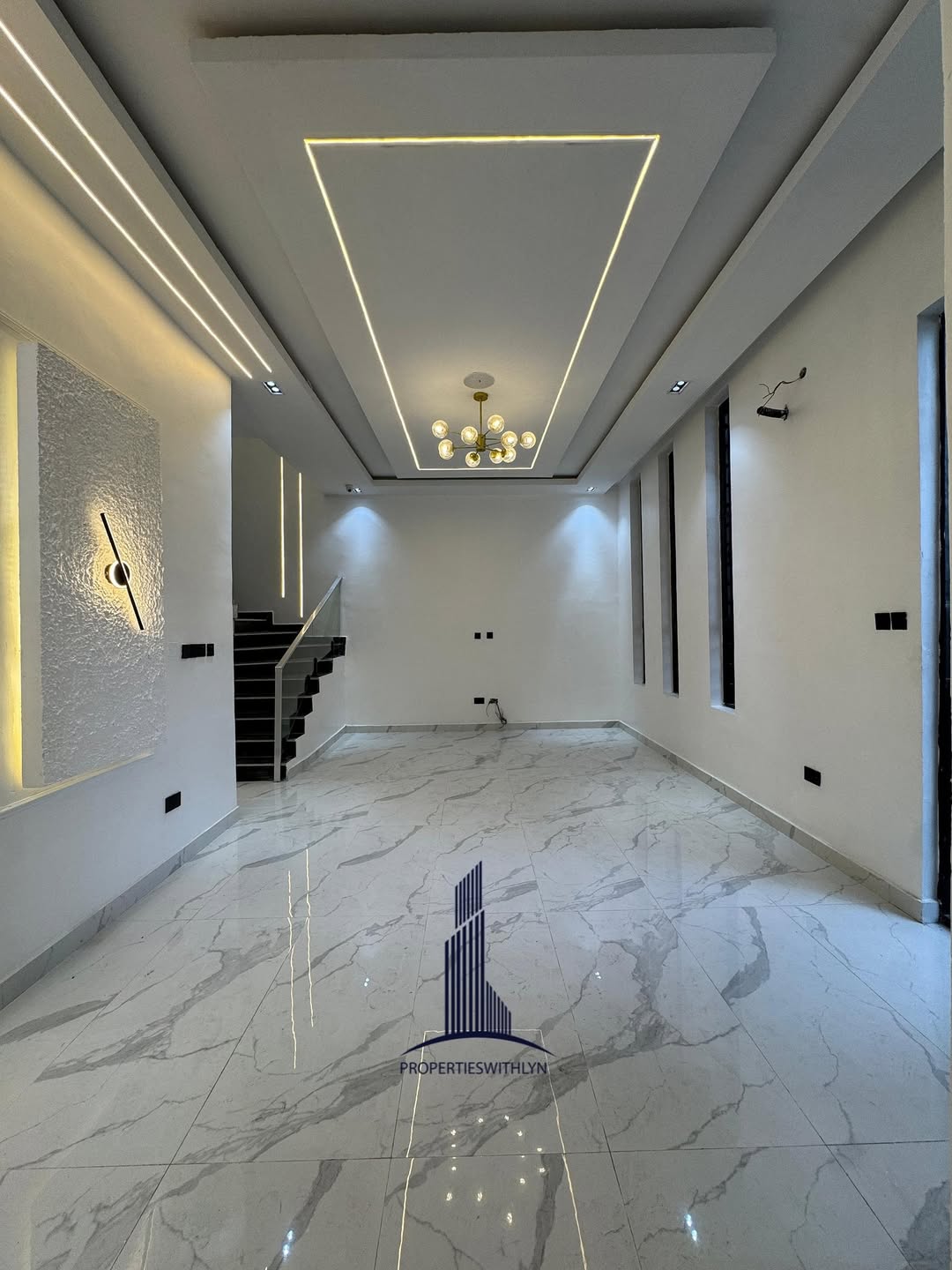 Elegant 4-Bedroom Haven with BQ in Lekki