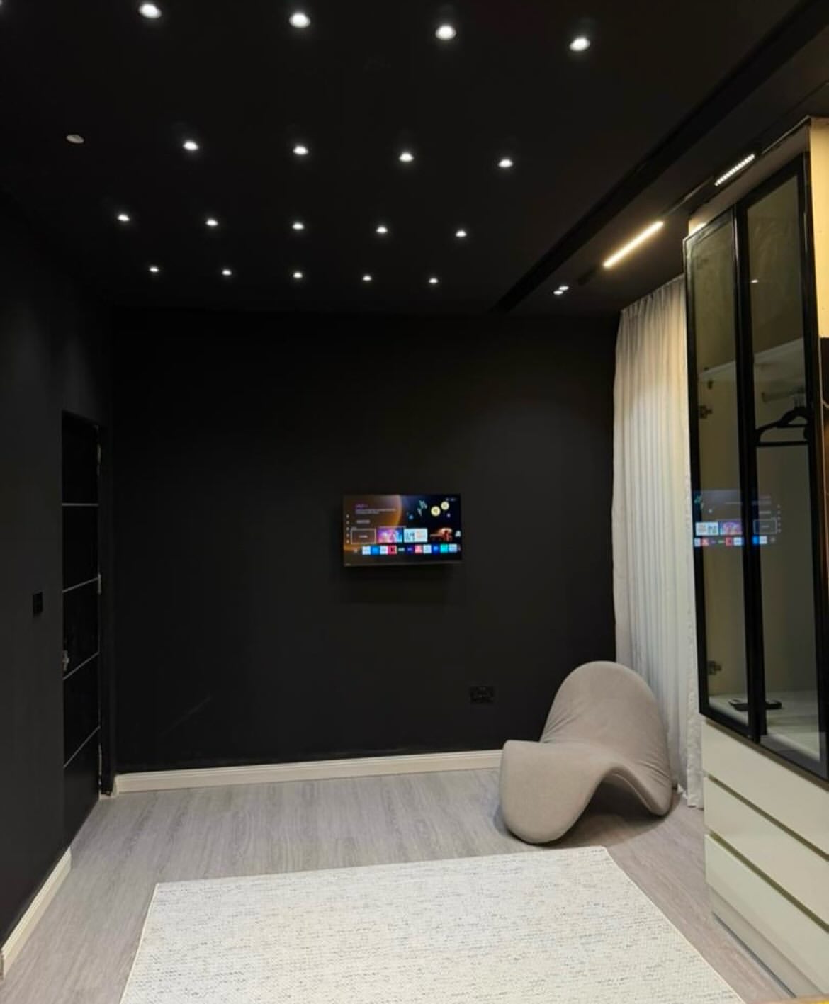 Play & Stay: Katampe’s Ultimate Smart Apartment