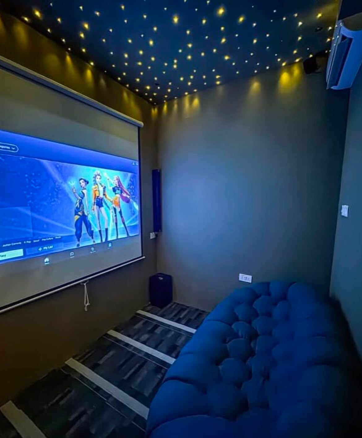 Ultimate Entertainment Haven: 3BR Duplex w/PS5 & Cinema