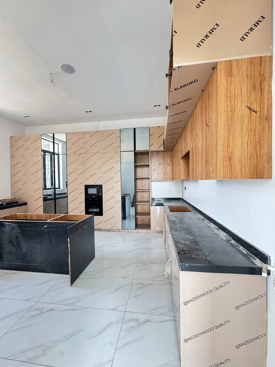 Lekki’s Ultimate 5-Bedroom Haven with Resort-Style Pool