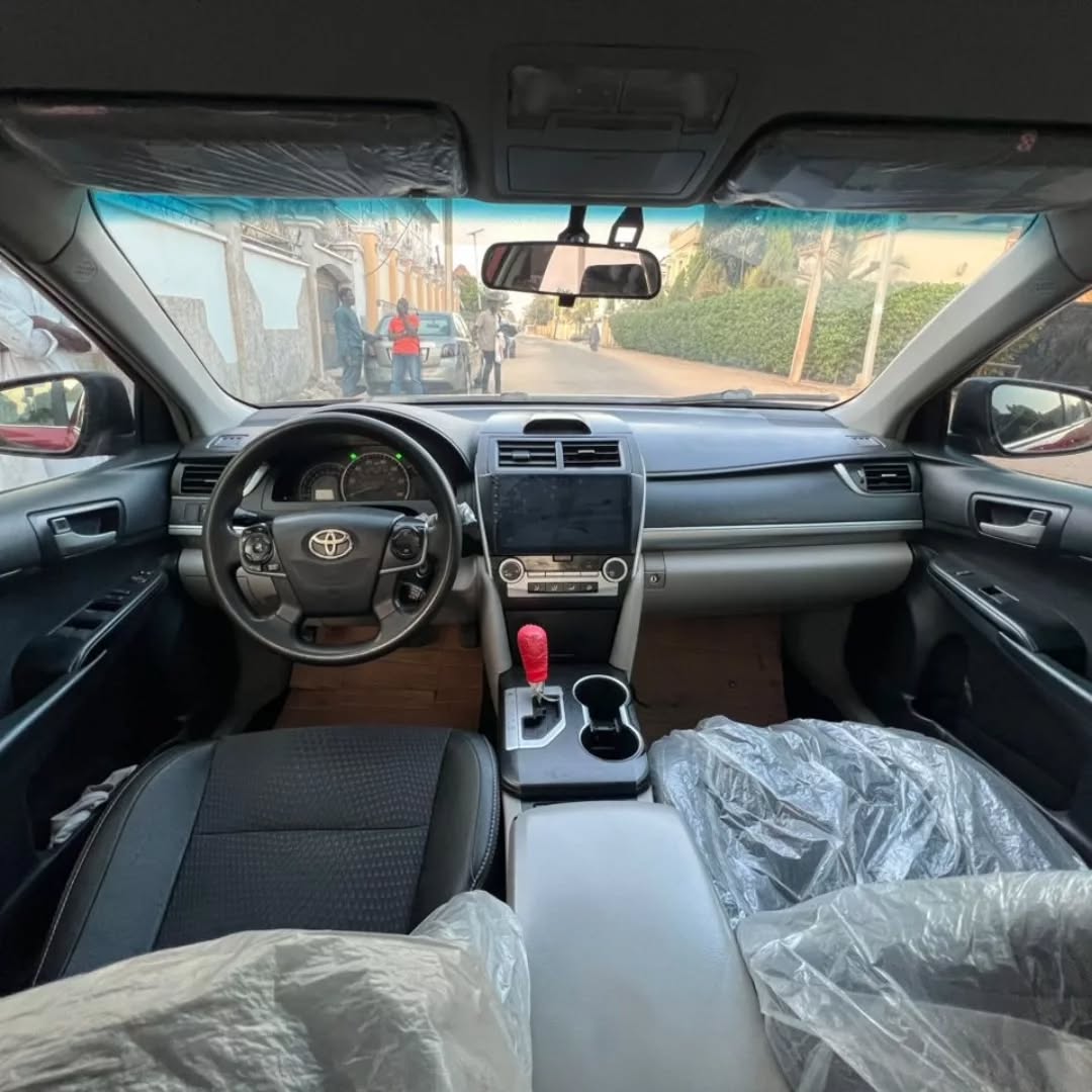 2013 Camry SE: Super Clean, Duty Paid, 9.5M