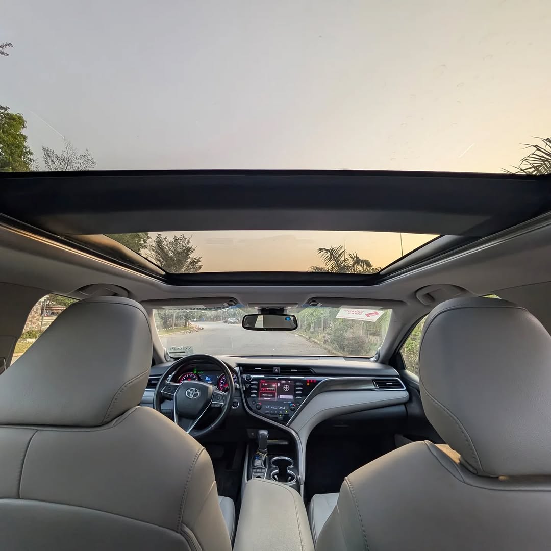 2018 Camry XSE V6: Fully Loaded Luxury