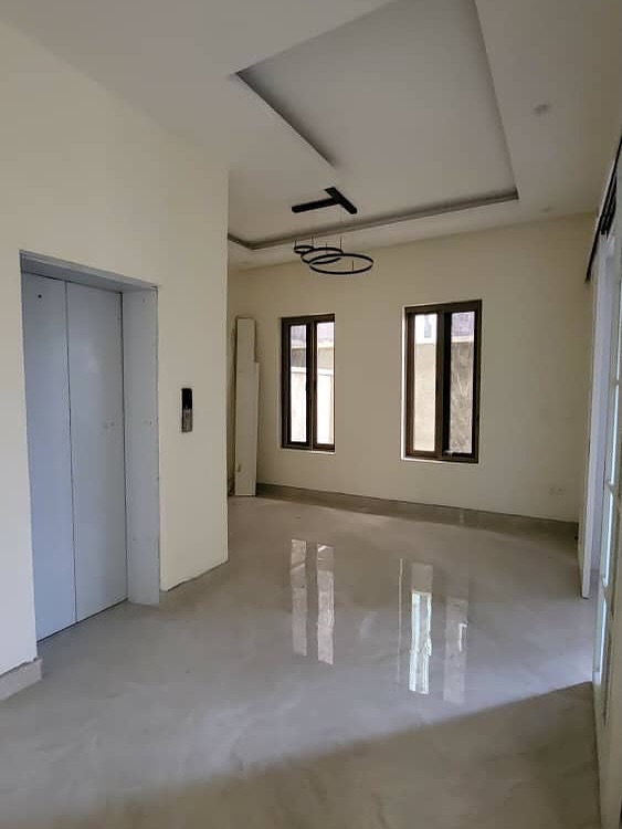 Banana Island Majesty: 5-Bedroom Duplex with BQ & Elevator