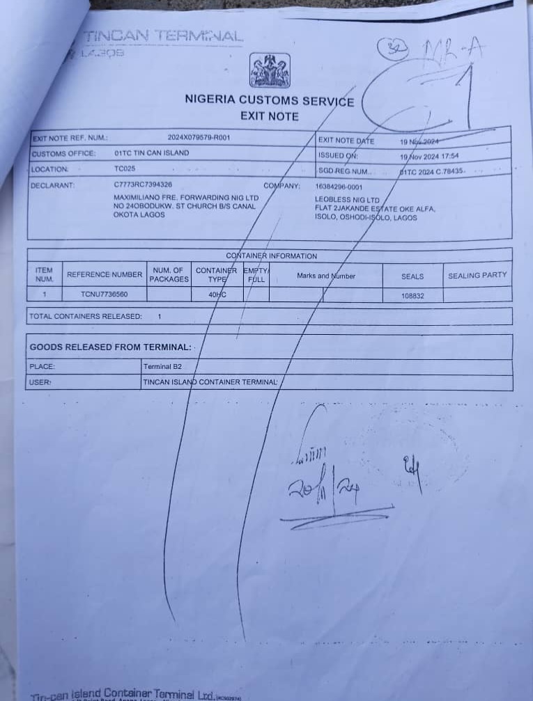 Luxury Ready: 2015 Mercedes-Benz with Full Papers