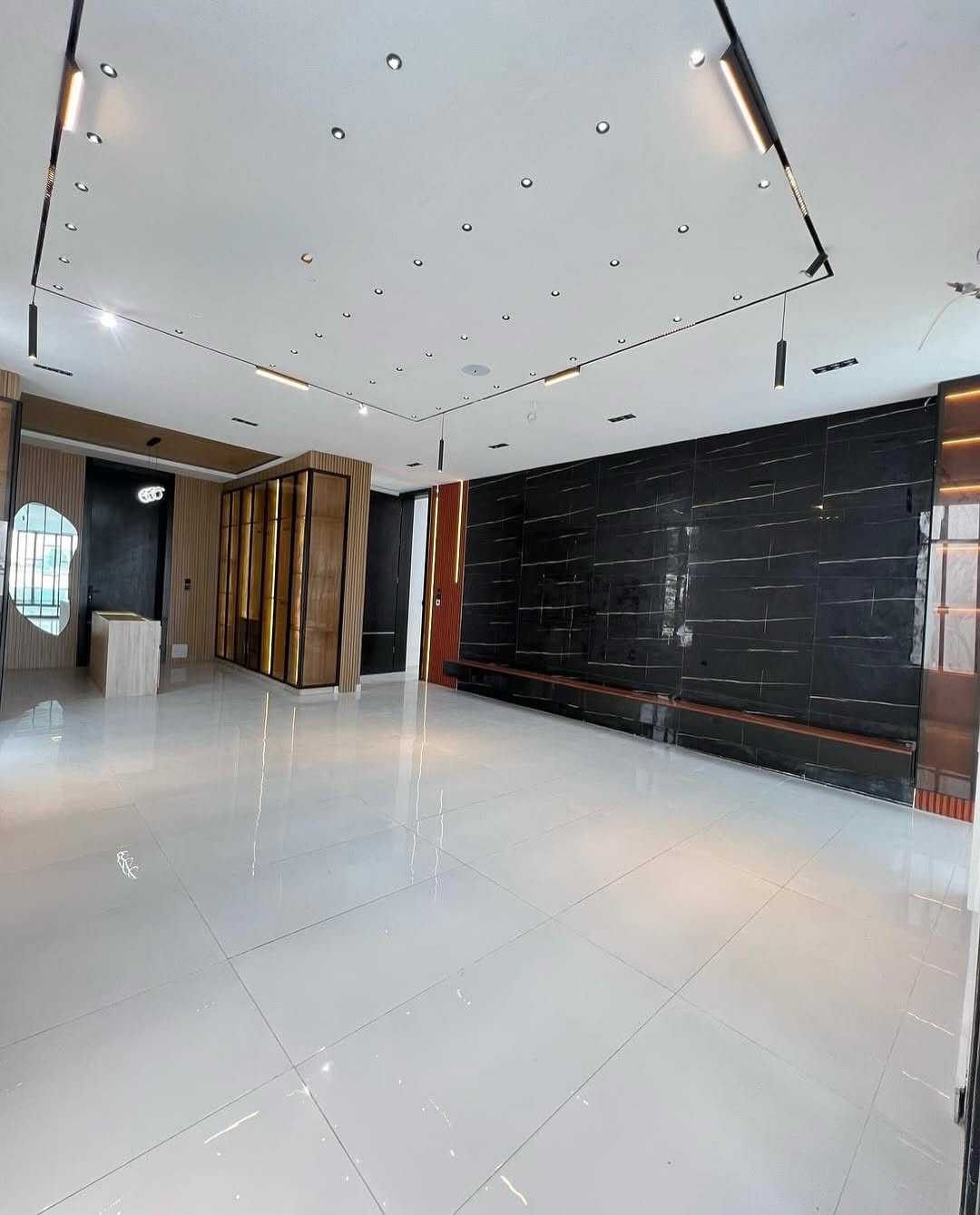 Exclusive 6-Bed Duplex with Pool & Cinema in Lekki