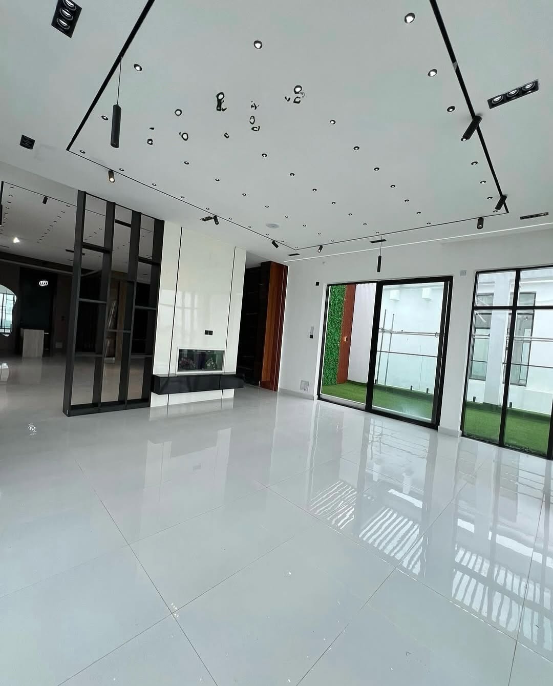 Exclusive 6-Bed Duplex with Pool & Cinema in Lekki