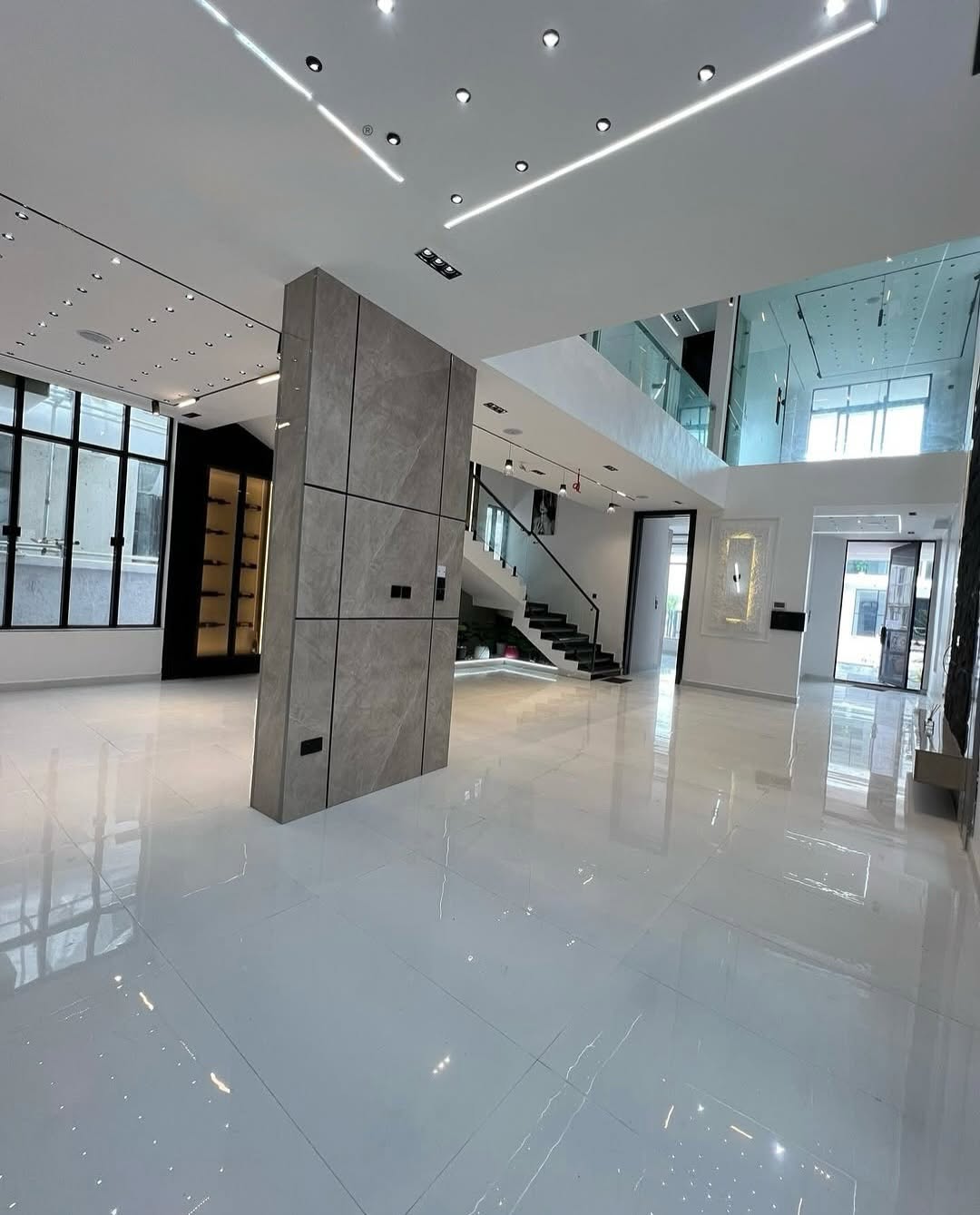 Exclusive 6-Bed Duplex with Pool & Cinema in Lekki