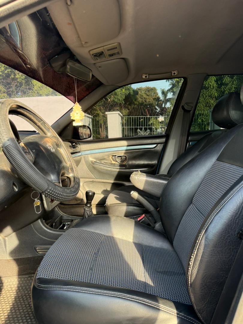 Original Papers Peugeot 406: 4.5M Manual Gem