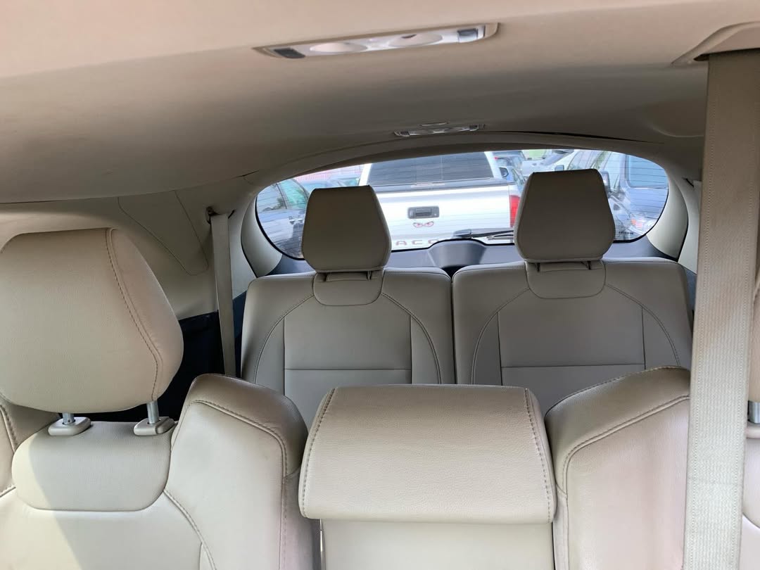 Luxury 2015 Acura MDX SH-AWD: Power & Prestige