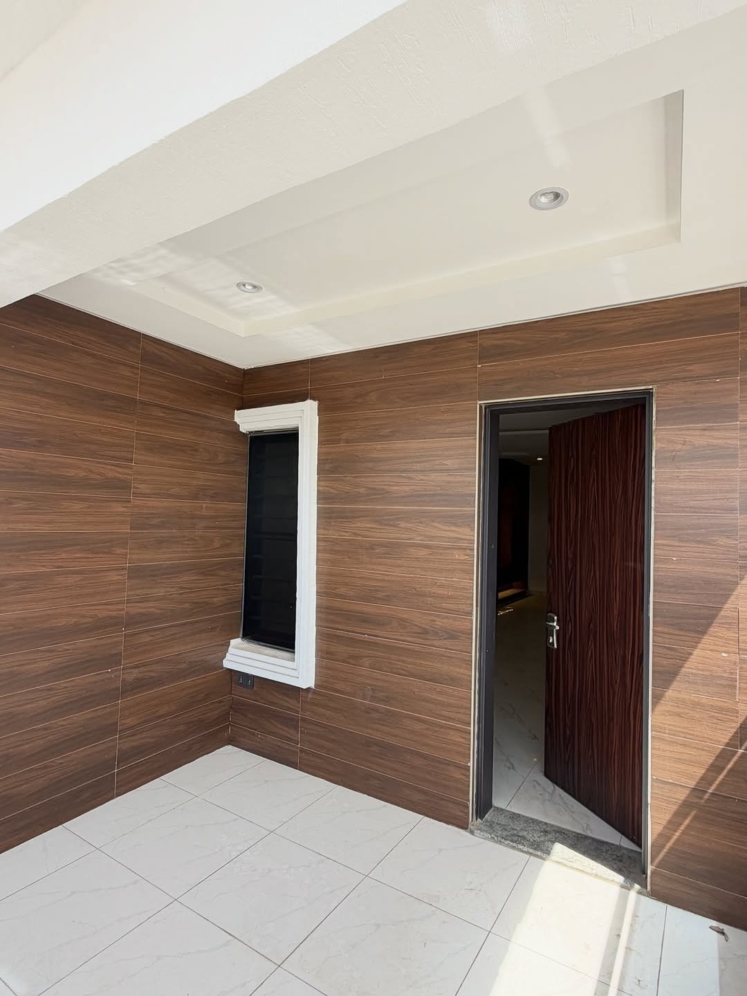 Serene Apo 5-Bed Duplex with Pool & BQ