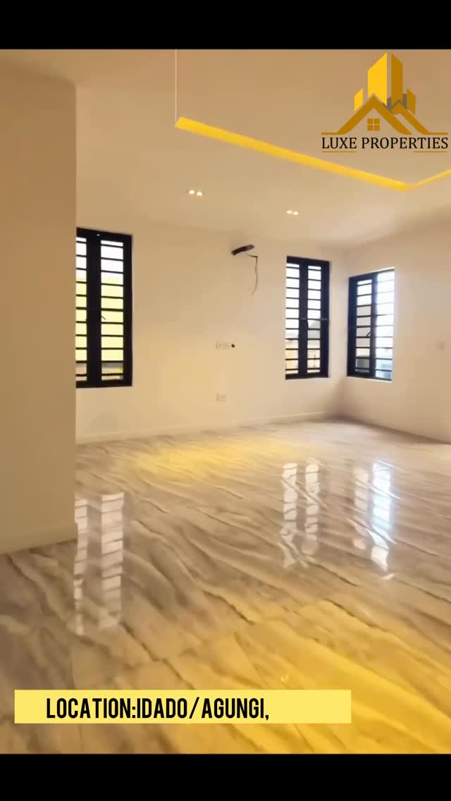 Elegant 2-Bed Ensuite Apartment in Prime Lekki