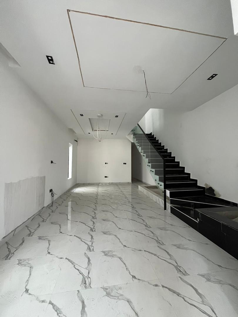 Idado’s Premier 4-Bed Duplex: Resort-Style Living in Lekki