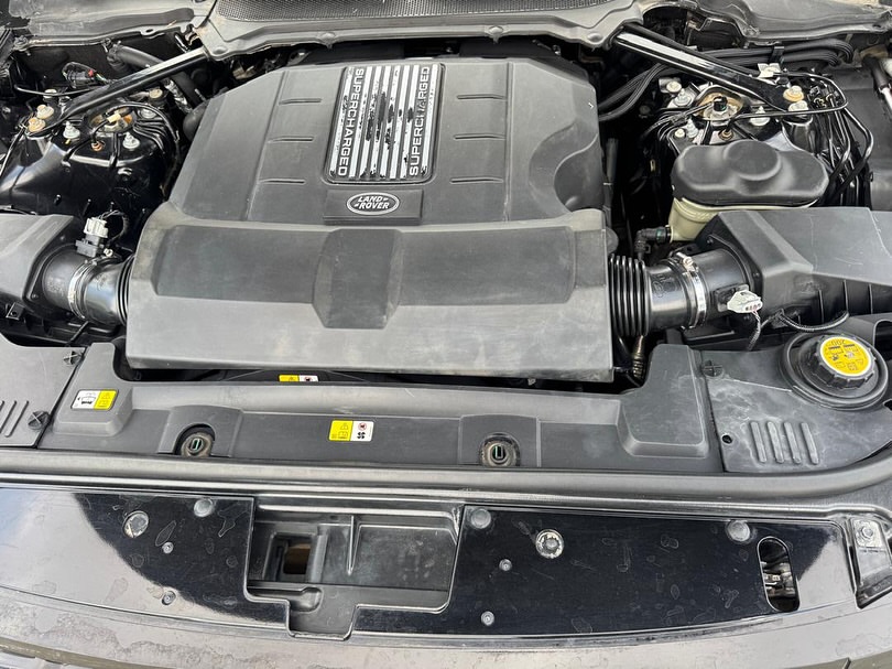 2020 Range Rover Vogue: Abuja’s Pinnacle of Power & Prestige