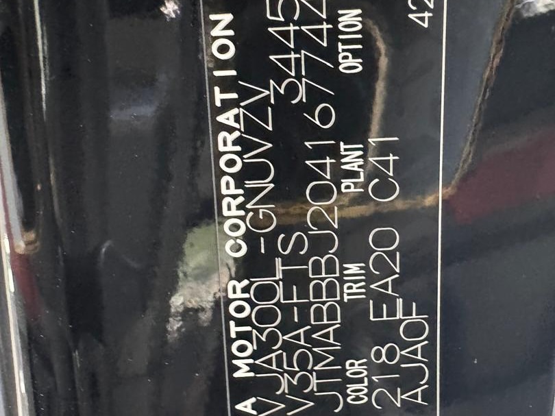 Unleash Power & Prestige: 2025 Land Cruiser VXR