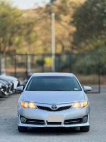 2013 Toyota Camry SE: Pristine & Duty-Paid