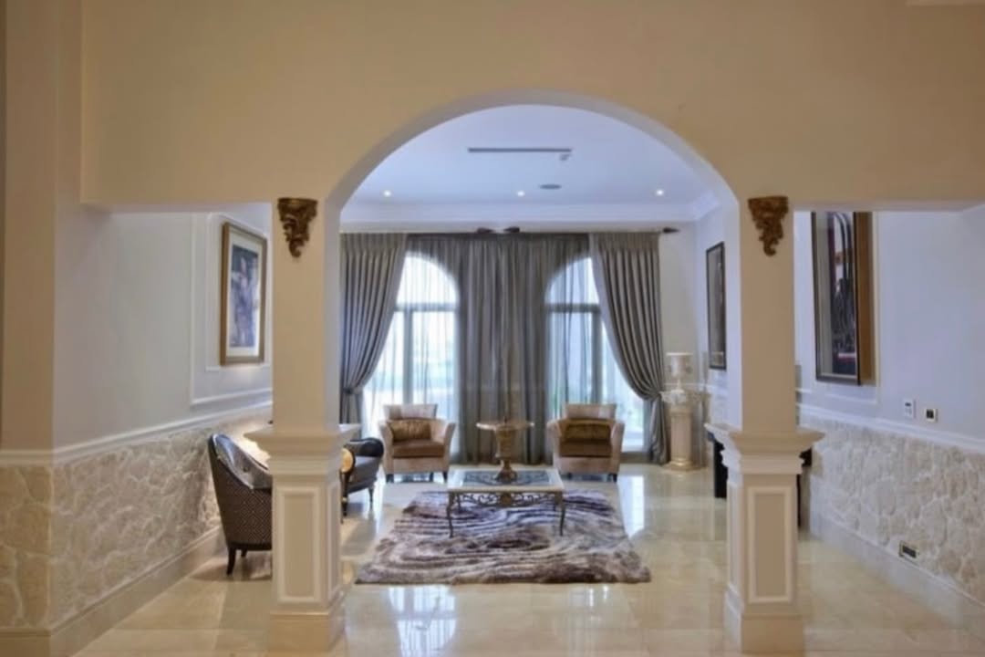 Your Private Waterfront Paradise on Banana Island