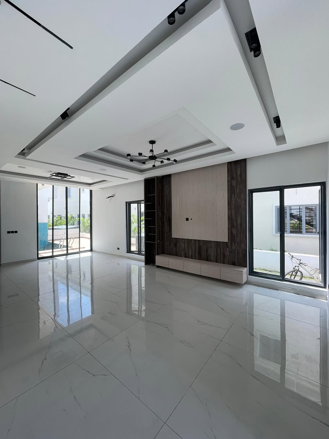 Ikate’s Ultimate 5-Bed Duplex with Private Pool & Cinema