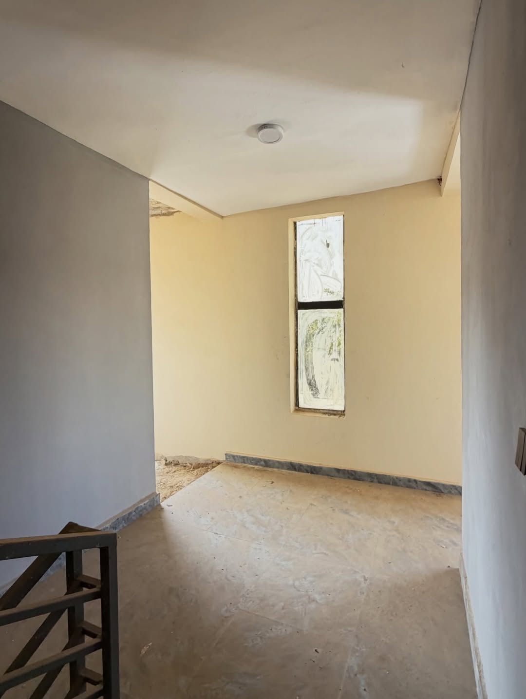 Serene Abuja Haven: 3 Ensuite Bedrooms, Secure & Serene