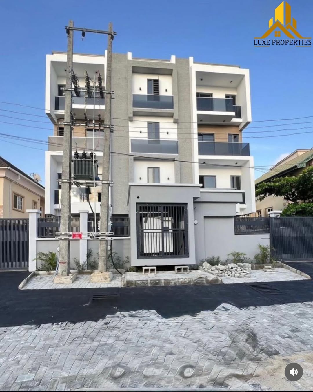 Lekki’s Ultimate Lifestyle: En-Suite Apartments with Pool & Gym