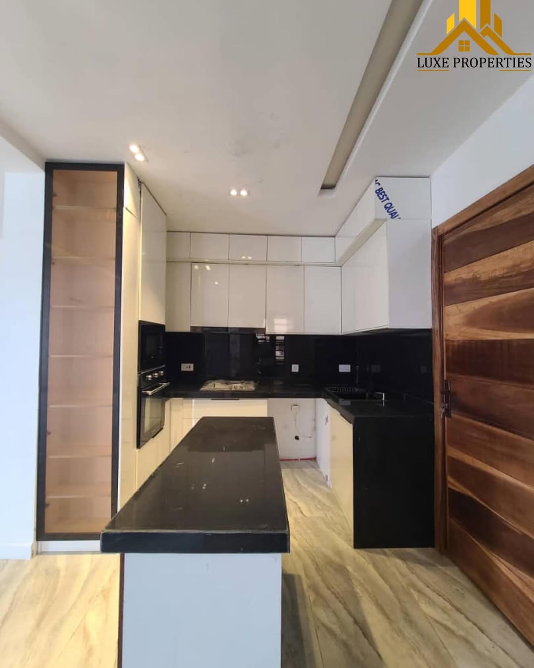 Lekki’s Ultimate Lifestyle: En-Suite Apartments with Pool & Gym