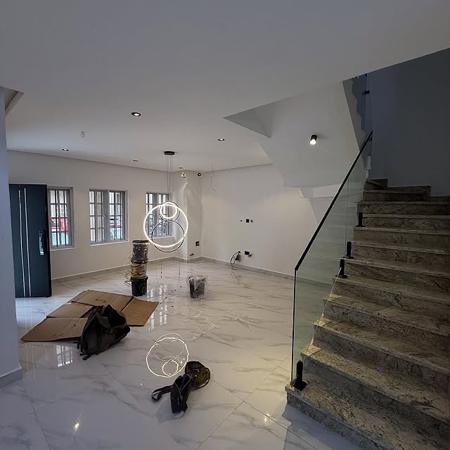 Luxury 4-Bed Terrace Duplex in Kado’s Serene Heart