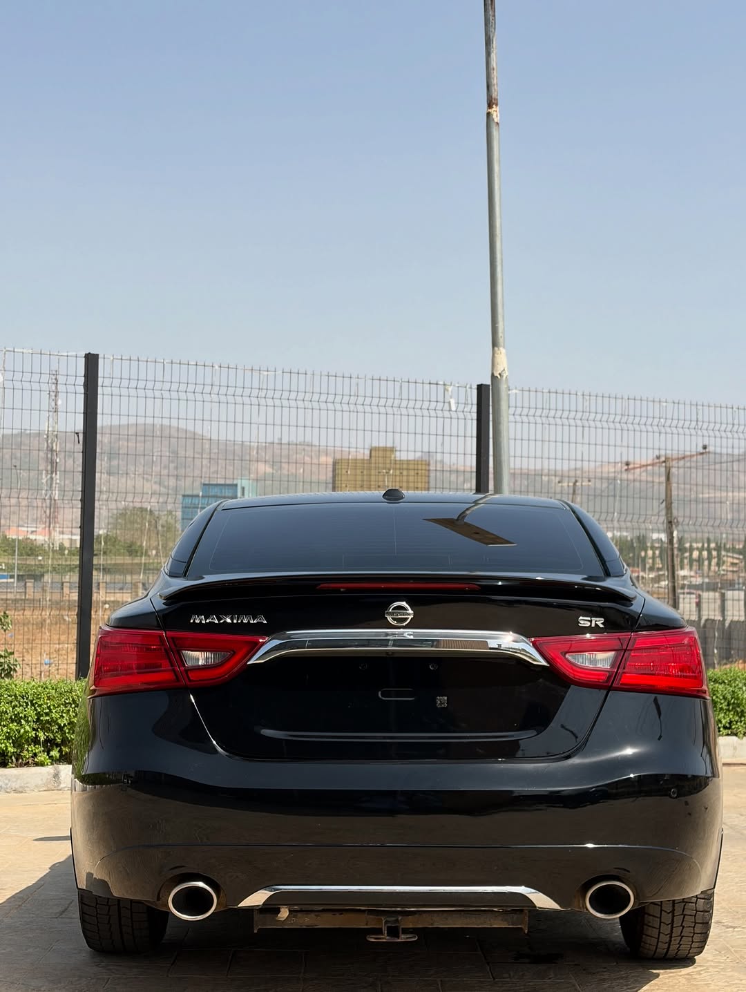 2016 NISSAN MAXIMA SR: Unleash Your Inner Driver