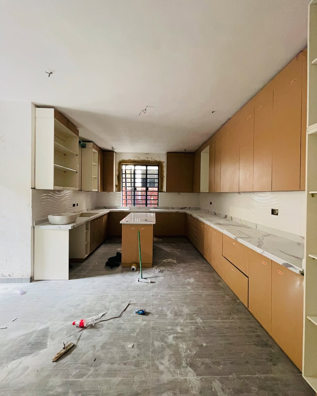 Lagos Luxury: 4-Bed Gated Estate Gem