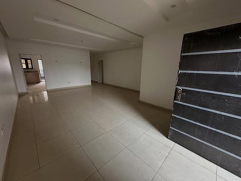 Stunning 3-Bed Ensuite in Serene Durumi, Abuja