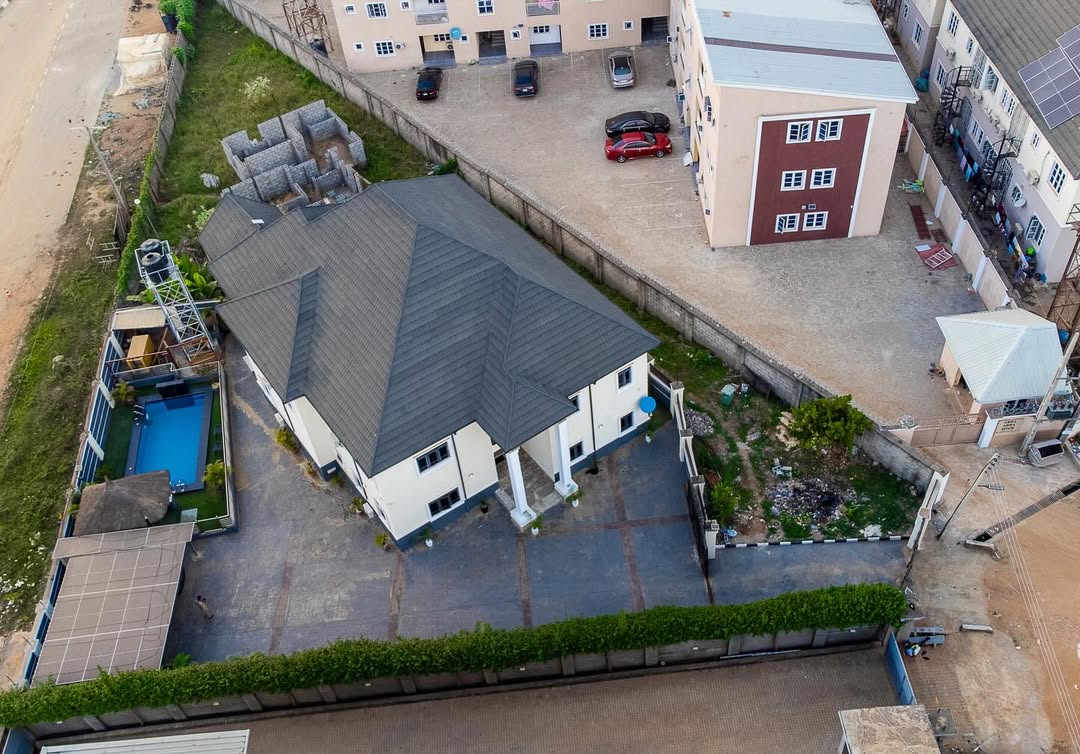 Live Your Dream: 2-Bed Oasis in Abuja’s River Park