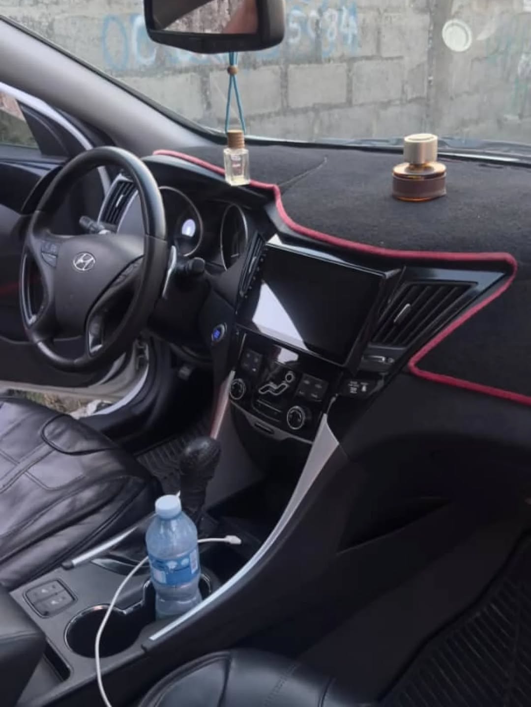 Luxury Loaded 2012 Sonata: Panoramic Roof, Perfect Price