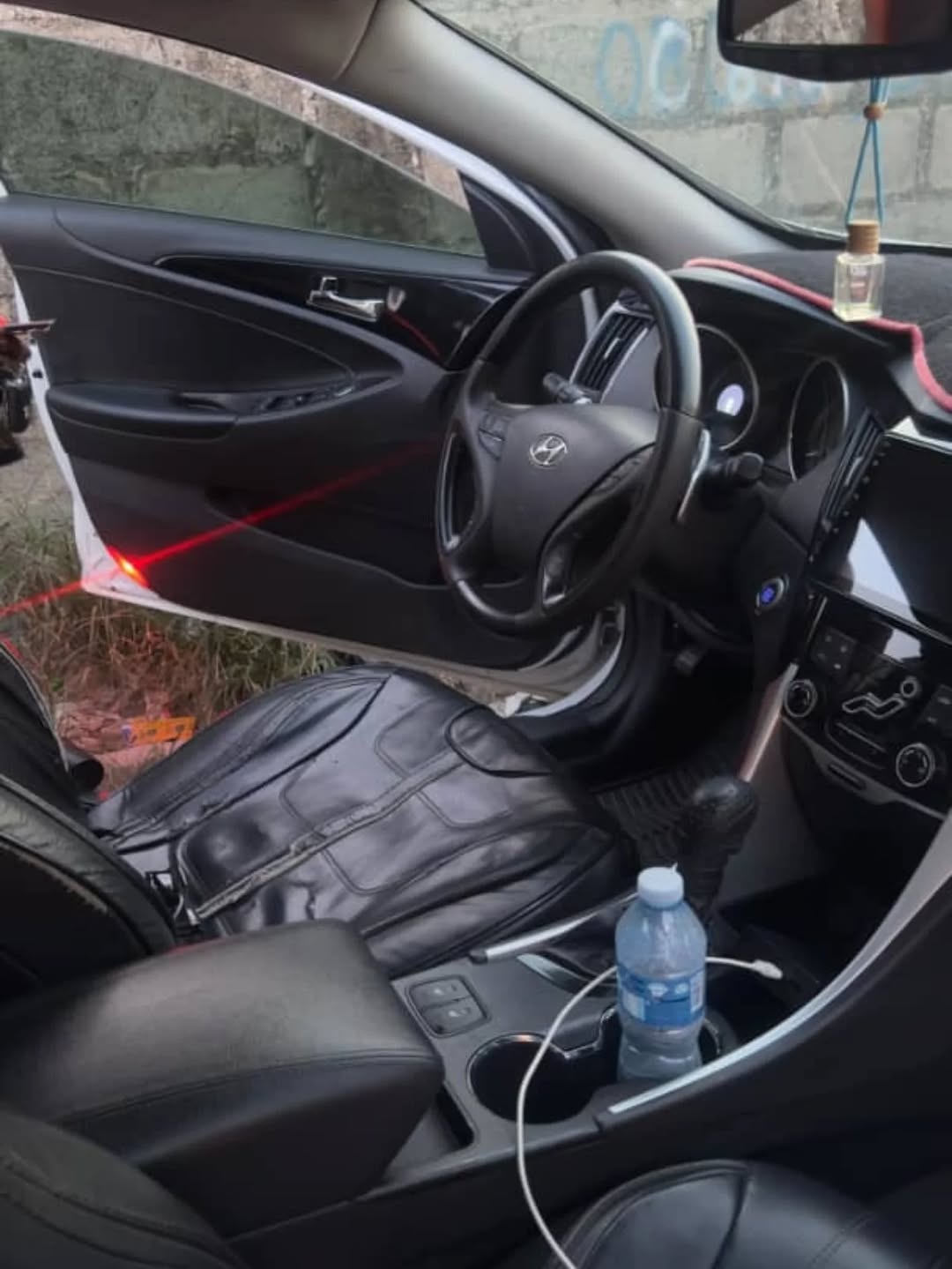 Luxury Loaded 2012 Sonata: Panoramic Roof, Perfect Price