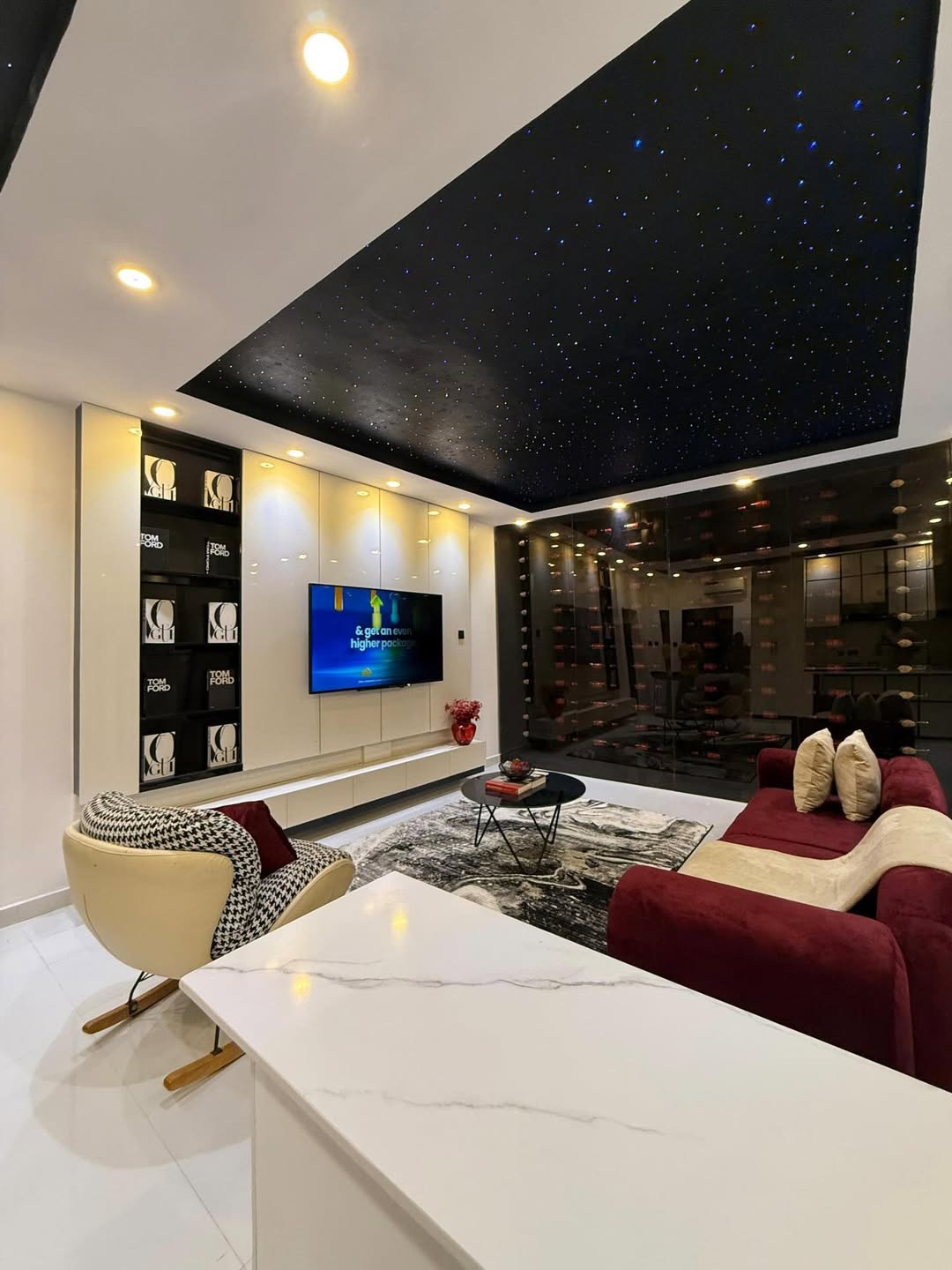 Cinematic Luxury: Private Theater & Serene Escape