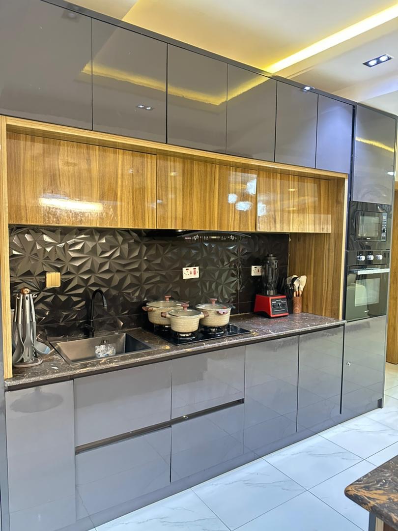 Lekki Phase 1: 2-Bed Haven with PS5 & Snooker