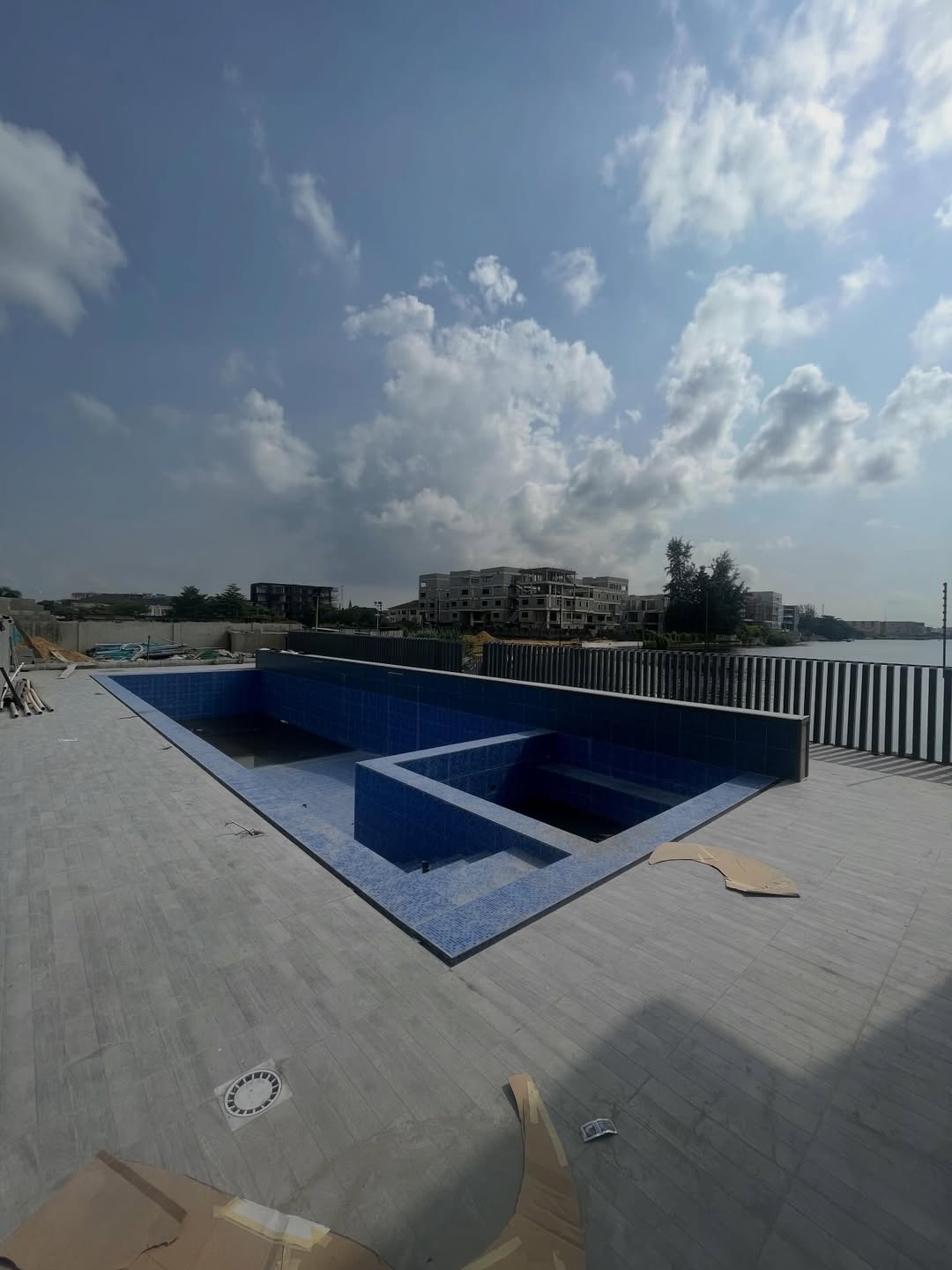 Ikoyi Oasis: 5BR Maisonette & Poolside Terrace