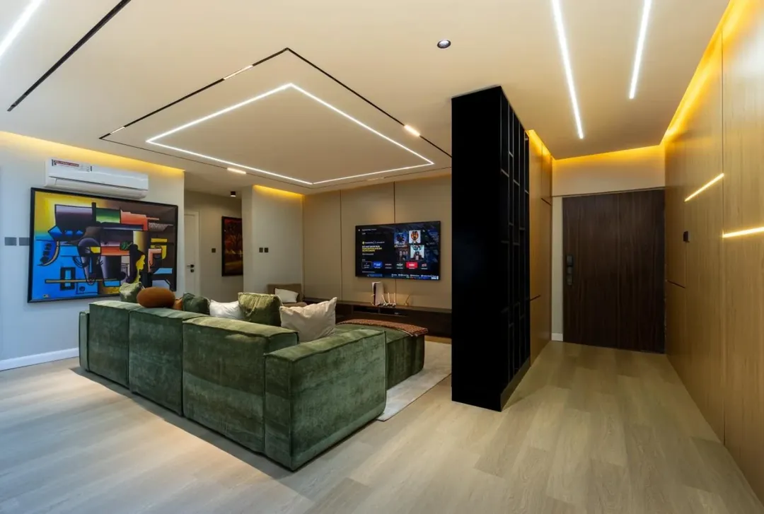 River Park Escape: 2BR with PS5 & 24/7 Power