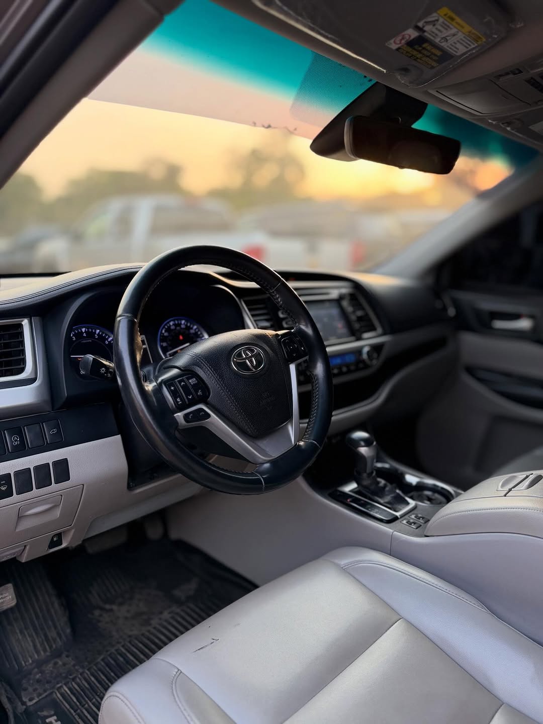 2018 Toyota Highlander: Unmatched Reliability & Space