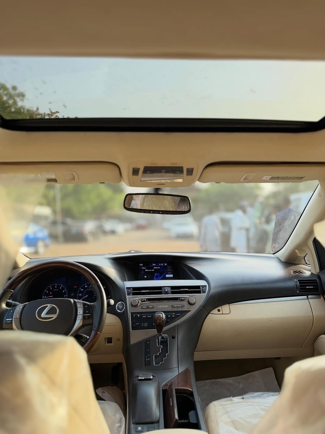 Immaculate 2014 Lexus RX350: Luxury Awaits