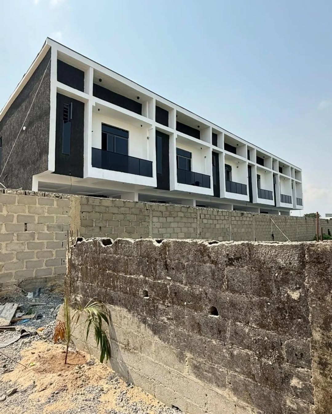 Ajahn’s Exclusive 3-Bed Terrace Duplex with Solar & BQ